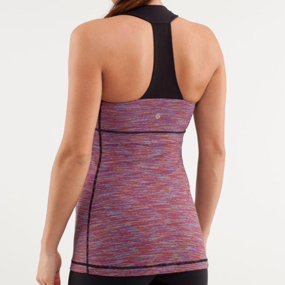 lululemon athletica Tops - LULULEMON Scoop Neck Tank